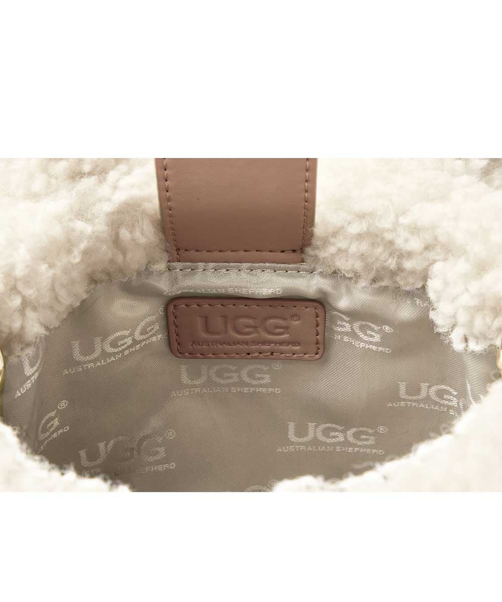 UGG Clove Fluffy Handtasche